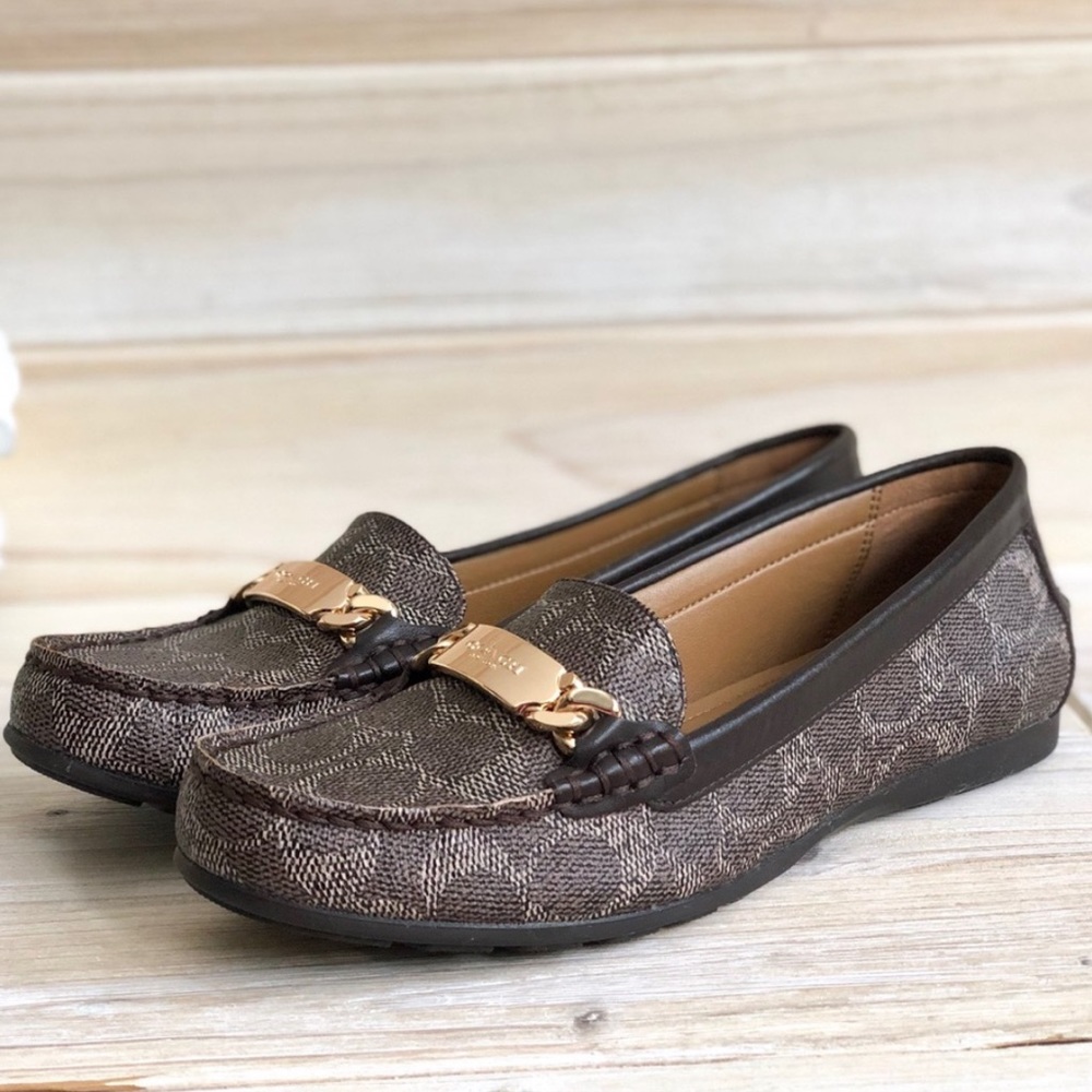 7.5 COACH Brown Signature Loafers Flats A00261